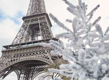 Різдво в Парижі